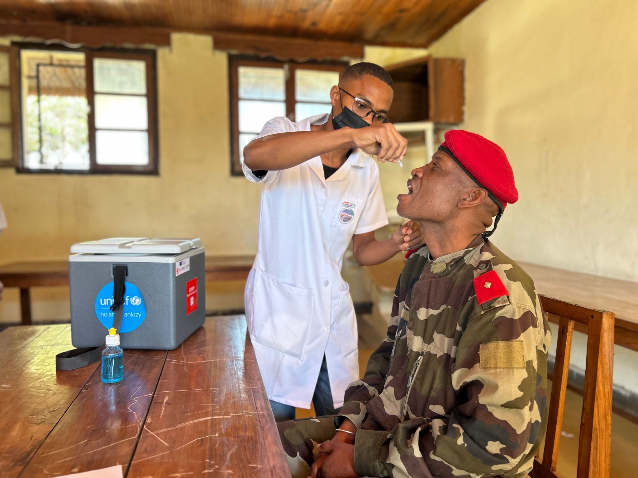 Madagascar polio vaccination for adults