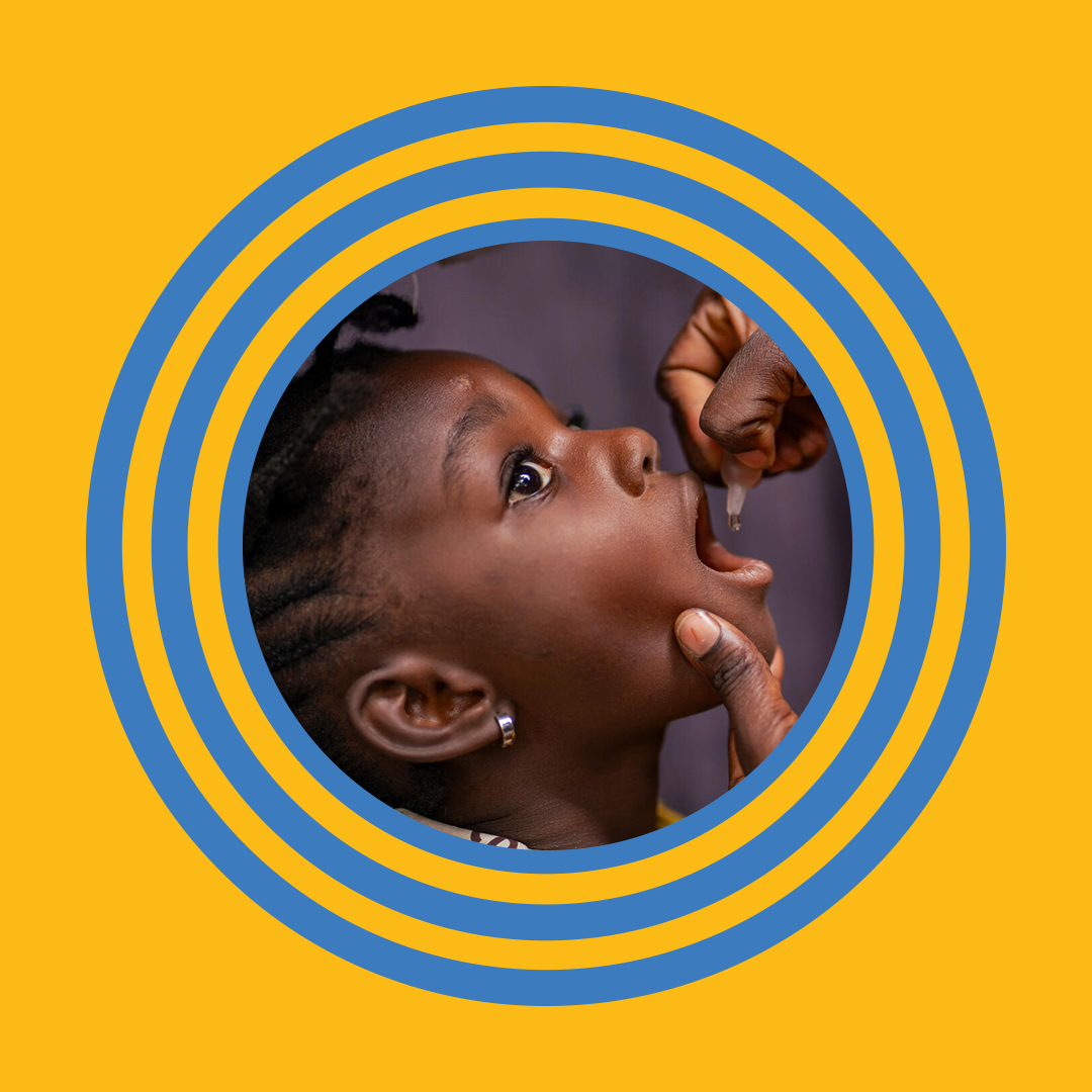 Child receiving the polio drops